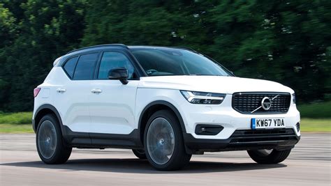 volvo xc40 co2 price